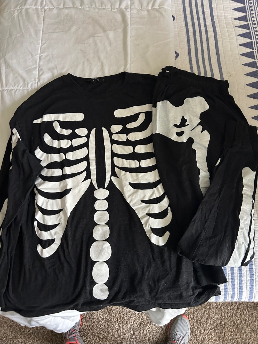 Womens Black Skeleton Print Long Sleeve pajama/costume set